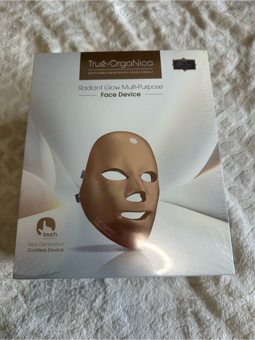 Trué-Orgánica Radiant Glow Multi-Purpose Face Device - Rose Gold Mask
